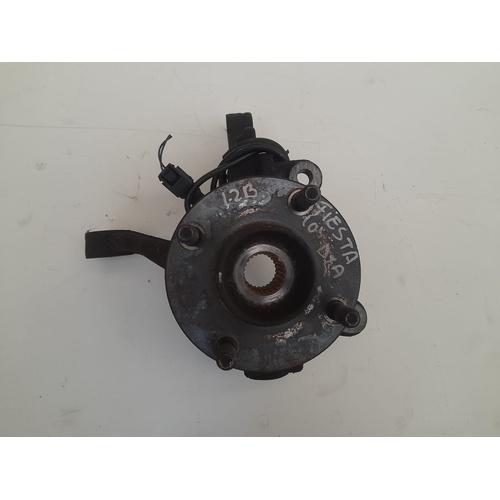 Mozzo ruota anteriore destra FORD Fiesta 6° Serie del 2008 - 2017