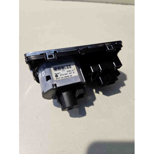 Interruttore comando luci SKODA Superb 2° Serie del 2008