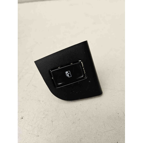 Pulsante alzavetro anteriore dx SKODA Octavia S.Wagon 5° Serie (5E5) (16>20) del 2016 - 2020