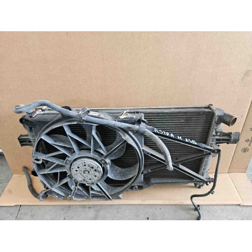 Kit Radiatori OPEL Astra H Berlina del 2004 - 2007