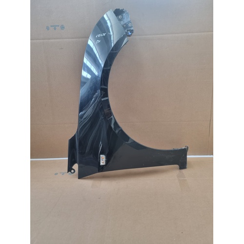 Parafango Anteriore Destro CHEVROLET Cruze Berlina del 2009