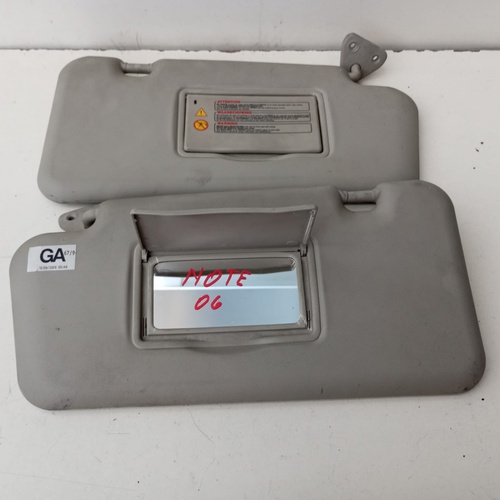 Coppia parasole Dx e SX NISSAN Note 1° Serie del 2006 - 2008