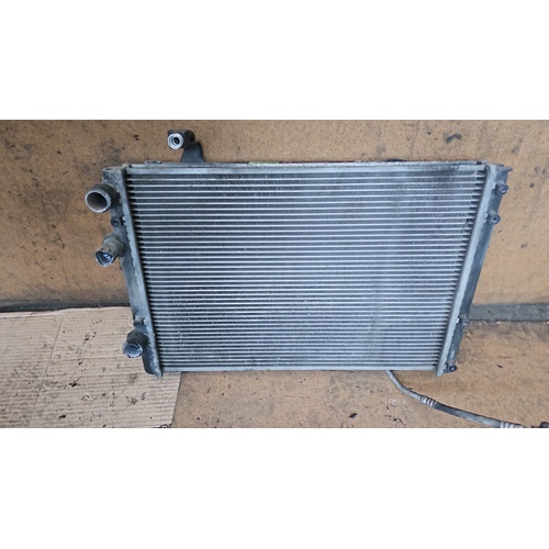 Kit Radiatori VOLKSWAGEN Polo 3° Serie del 1994 - 2001