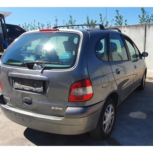 Ricambi usati Renault Megane Scenic 1.6 B del 2003