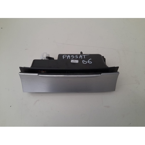 Posacenere VOLKSWAGEN Passat Variant 4° Serie del 2005 - 2010