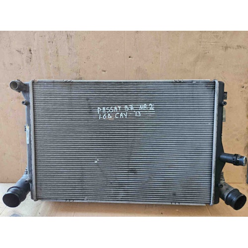Kit Radiatori VOLKSWAGEN Passat Berlina 5° Serie del 2010 - 2015