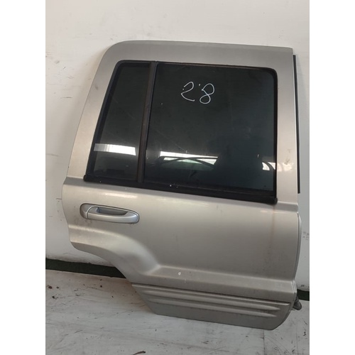 Portiera Posteriore Destra JEEP Cherokee 3° Serie del 2002 - 2005