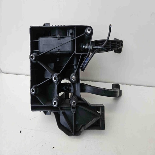 Pedale frizione PEUGEOT Boxer 4° Serie del 2011