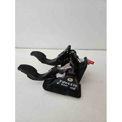 Pedale frizione FIAT 500 Serie (07>14) del 2007 - 2014