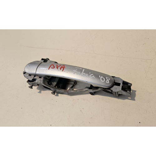Maniglia esterna Anteriore Destra SKODA Fabia Berlina 2° Serie del 2007 - 2014