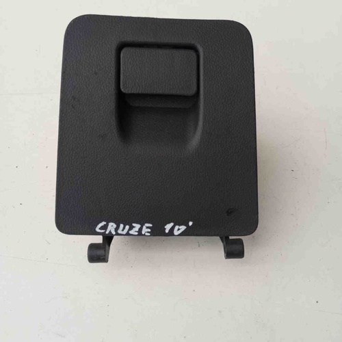 Vano portaoggetti CHEVROLET Cruze Berlina del 2009