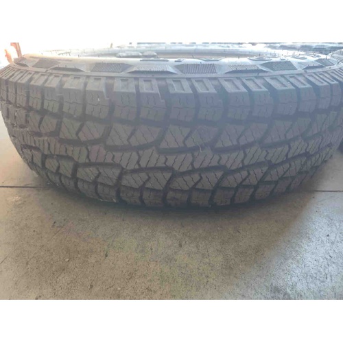 Coppia Ruote Complete Anteriori e Posteriori TOYOTA HiLux 2° Serie del 1998 - 2005