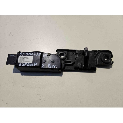 Serratura portellone posteriore SKODA Superb 2° Serie del 2008