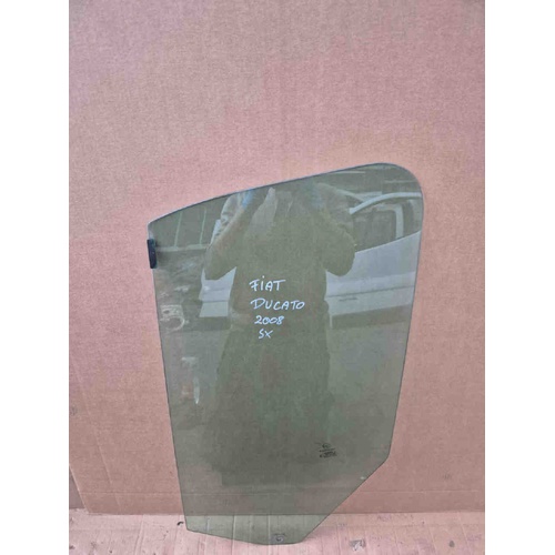 Vetro scendente anteriore sinistro FIAT Ducato 5° Serie del 2006 - 2014