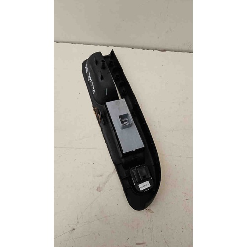Pulsantiera Anteriore Sinistra VOLKSWAGEN Passat Berlina 4° Serie del 2005 - 2010