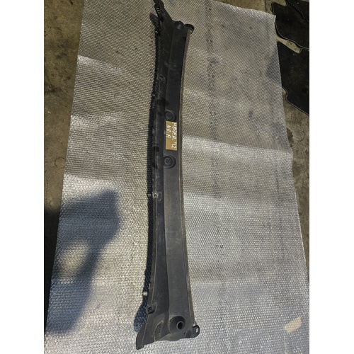 Griglia Gocciolatoio ant. RENAULT Master 4° Serie del 2010