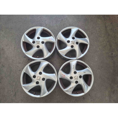 Cerchi in lega PEUGEOT 206 Cabrio 1° Serie del 1998 - 2003