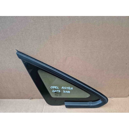 Vetro Fisso Laterale Destro OPEL Astra J 2° Serie del 2011