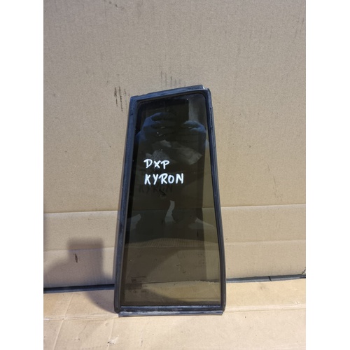Vetro fisso posteriore DX SSANGYONG Kyron 1° Serie del 2005 - 2007