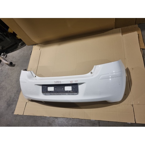 Paraurti Posteriore completo TOYOTA Yaris Serie (08>11) del 2008 - 2011