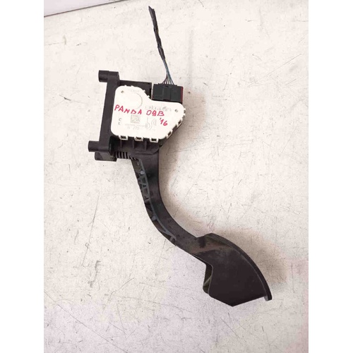 Pedale acceleratore FIAT Panda 3° Serie del 2012