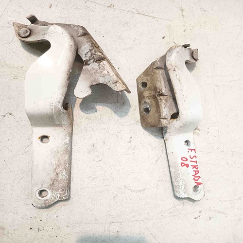 Cerniere cofano anteriore dx e sx FIAT Strada Serie (06>09) del 2006 - 2009
