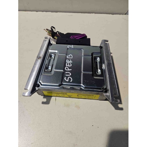 Amplificatore autoradio SKODA Superb 2° Serie del 2008