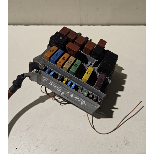 Scatola porta fusibili FIAT 500 Serie del 2007 - 2014