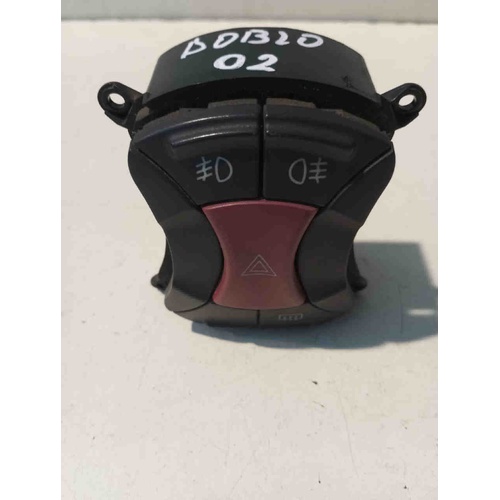 Pulsante Quattro 4 frecce FIAT Doblo Serie (00>05) del 2000 - 2005