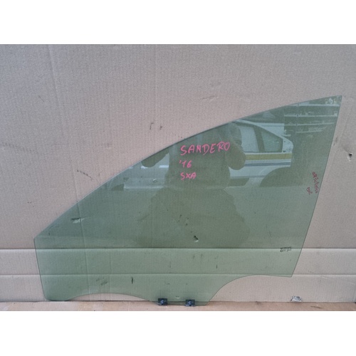 Vetro scendente anteriore sinistro DACIA Sandero Serie II (12>20) del 2012 - 2020