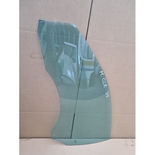 Vetro scendente anteriore sinistro MERCEDES CLK Cabrio W209 del 2003