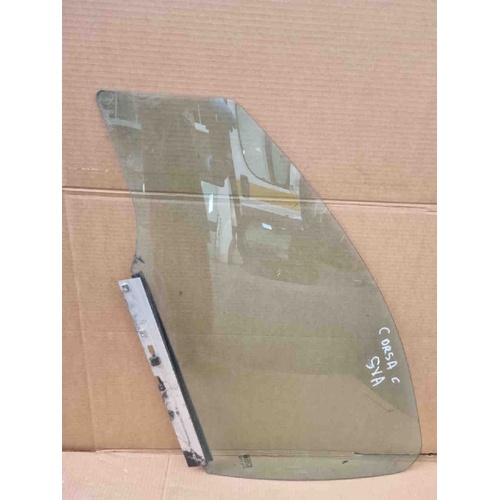 Vetro scendente anteriore destro OPEL Corsa C 5P 1° Serie del 2000 - 2003