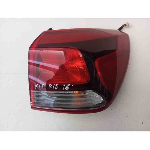 Stop fanale posteriore Destro KIA Rio 4° Serie del 2011