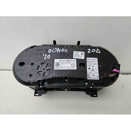 Quadro Strumenti SKODA Octavia S.Wagon 5° Serie (5E5) (16>20) del 2016 - 2020