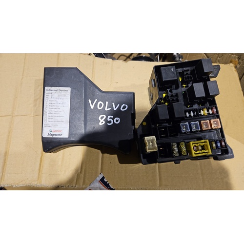 Scatola porta fusibili VOLVO 850 S. Wagon del 1992 - 2001