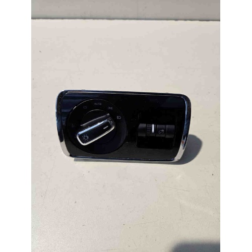 Interruttore comando luci SKODA Superb 2° Serie del 2008