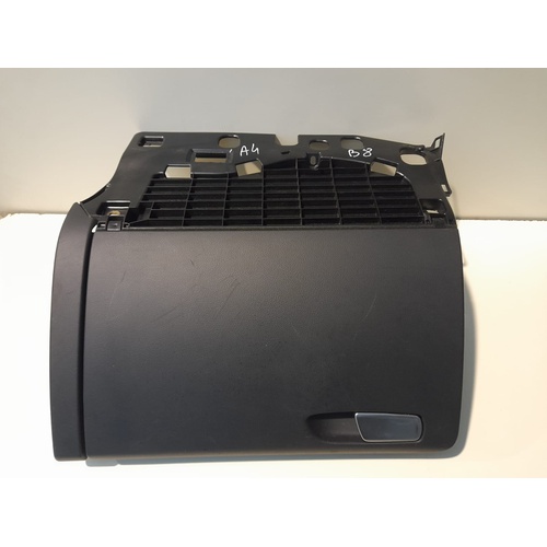 Vano portaoggetti AUDI A4 Avant (B8) (11>15) del 2011 - 2015