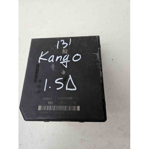 Scatola porta fusibili RENAULT Kangoo 4° Serie del 2008 - 2012