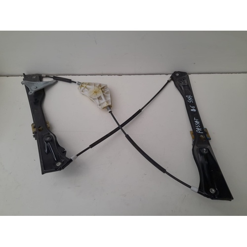 Motorino Alzavetro anteriore Sinistro VOLKSWAGEN Passat Variant 4° Serie del 2005 - 2010