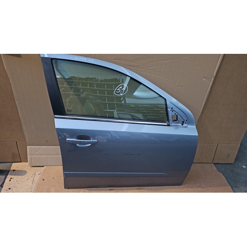 Portiera anteriore Destra OPEL Astra H S. Wagon del 2004 - 2007