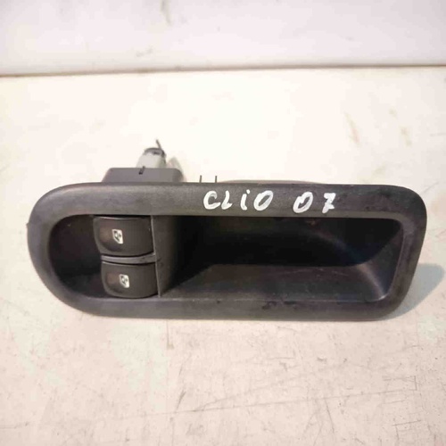 Pulsantiera Anteriore Sinistra RENAULT Clio Serie (04>08) del 2004 - 2008