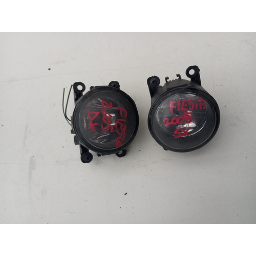 Coppia fendinebbia anteriori FORD Fiesta 4° Serie del 2002 - 2005