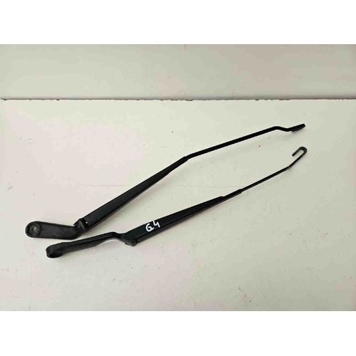 Bracci Tergi ant. VOLKSWAGEN Golf 4 Berlina (97>03) del 1997 - 2003