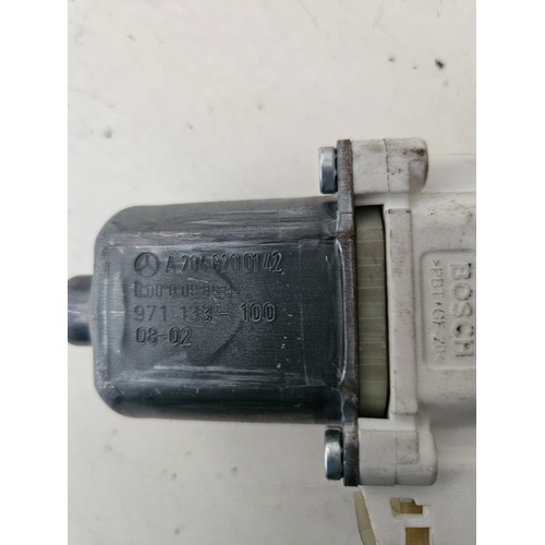 Motorino Alzavetro Anteriore Sinistro MERCEDES Classe C Berlina W204 del 2007