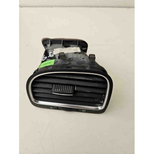Bocchetta aria cruscotto SX VOLKSWAGEN Golf 6 Berlina (08>12) del 2008 - 2012
