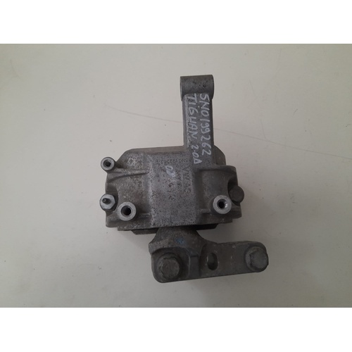 Supporto motore VOLKSWAGEN Tiguan 1° Serie del 2007 - 2011
