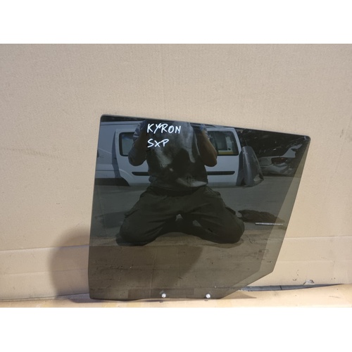 Vetro scendente Posteriore Sinistro SSANGYONG Kyron 1° Serie del 2005 - 2007