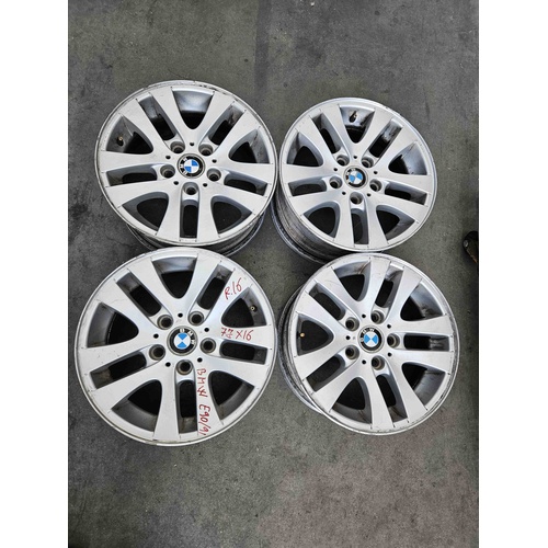 Cerchi in lega BMW Serie 3 E90 Berlina del 2005 - 2008