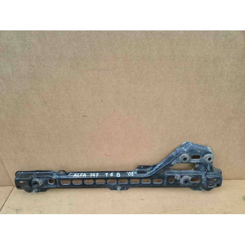 Traversa supporto radiatore ALFA ROMEO 147 Serie (937_) (05>10) del 2005 - 2010