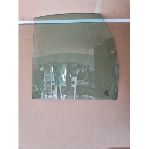 Vetro scendente Posteriore Sinistro FORD Fusion 1° Serie del 2002 - 2005